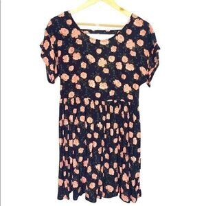 Hollister I Love H81 Floral Cut Out Back Short Sleeved Babydoll Dress Jr Medium